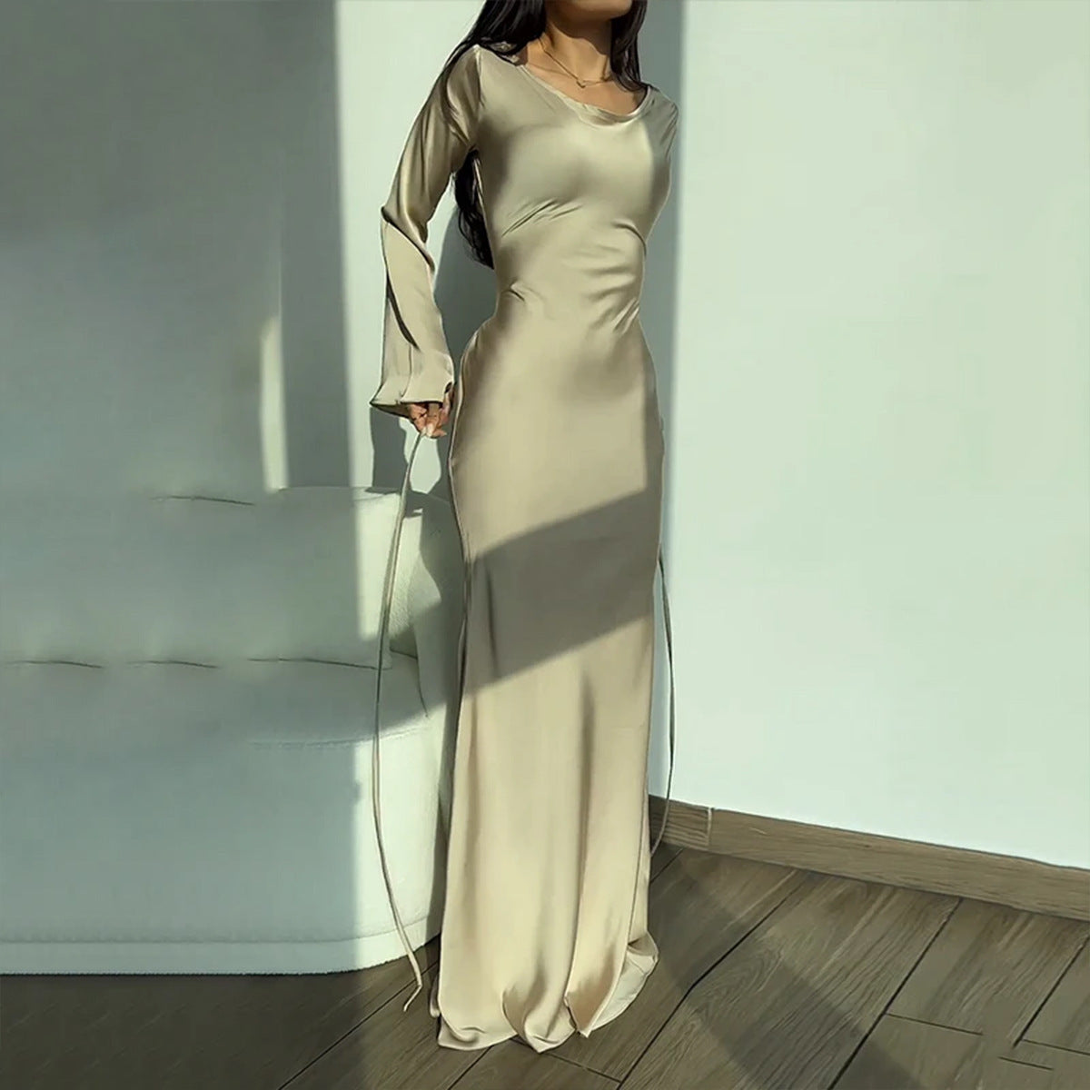 Round Neck Long Sleeved Dress