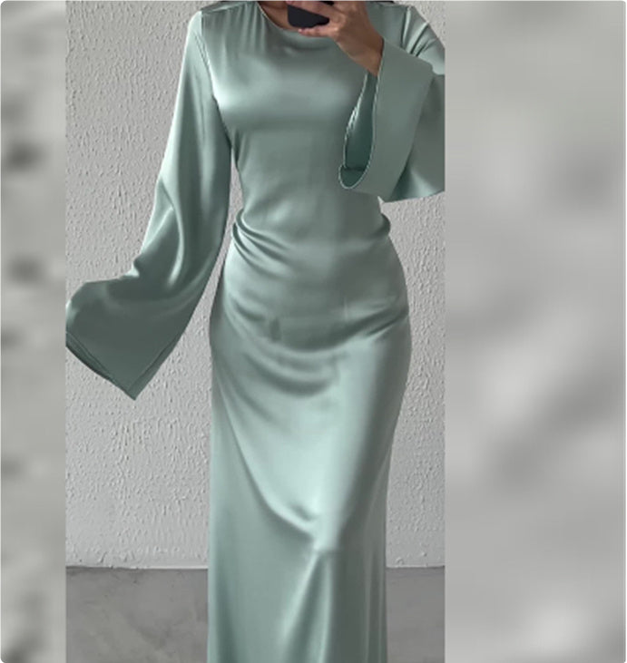 Round Neck Long Sleeved Dress