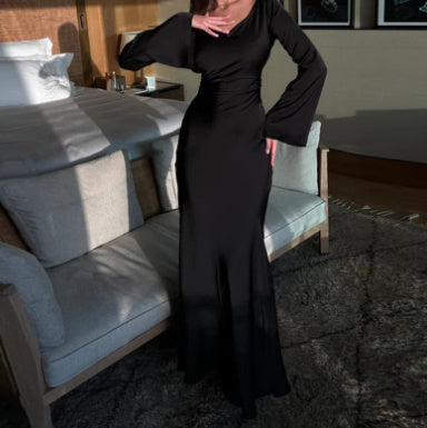 Round Neck Long Sleeved Dress